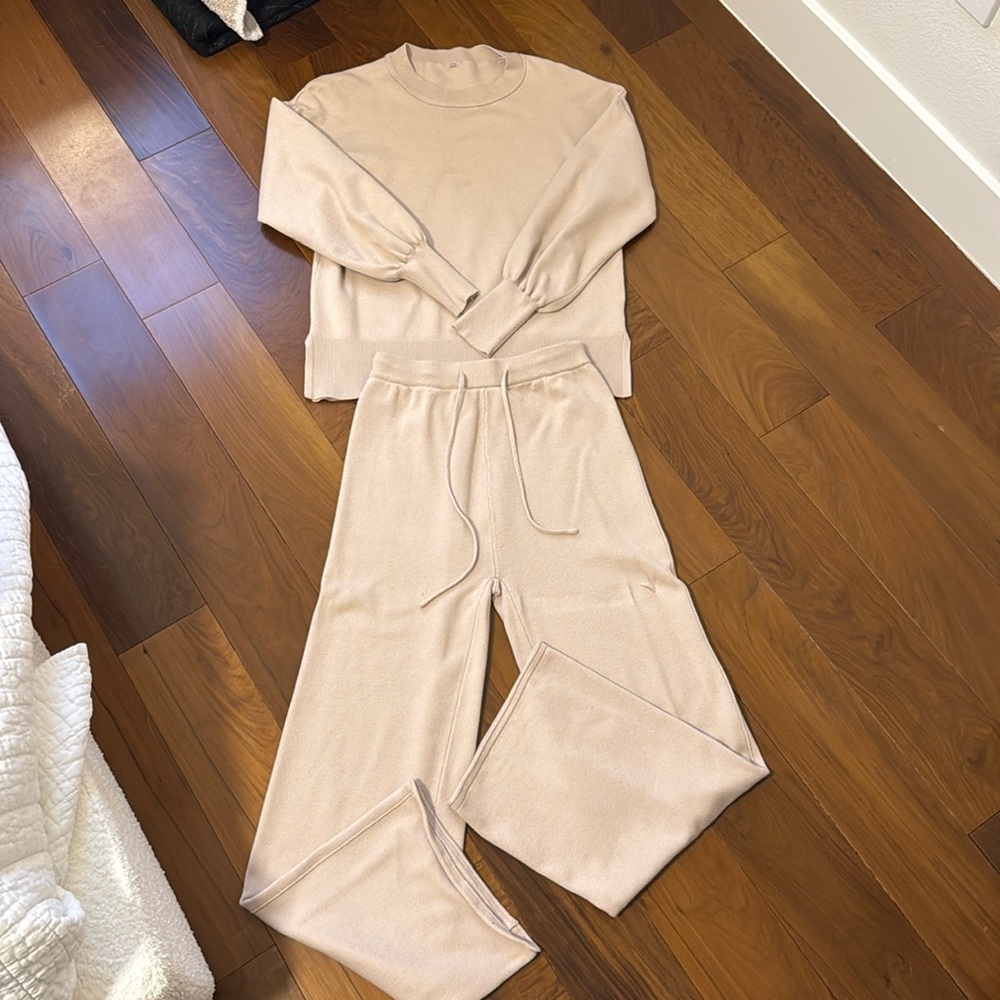 Women’s size small sweater lounge set
